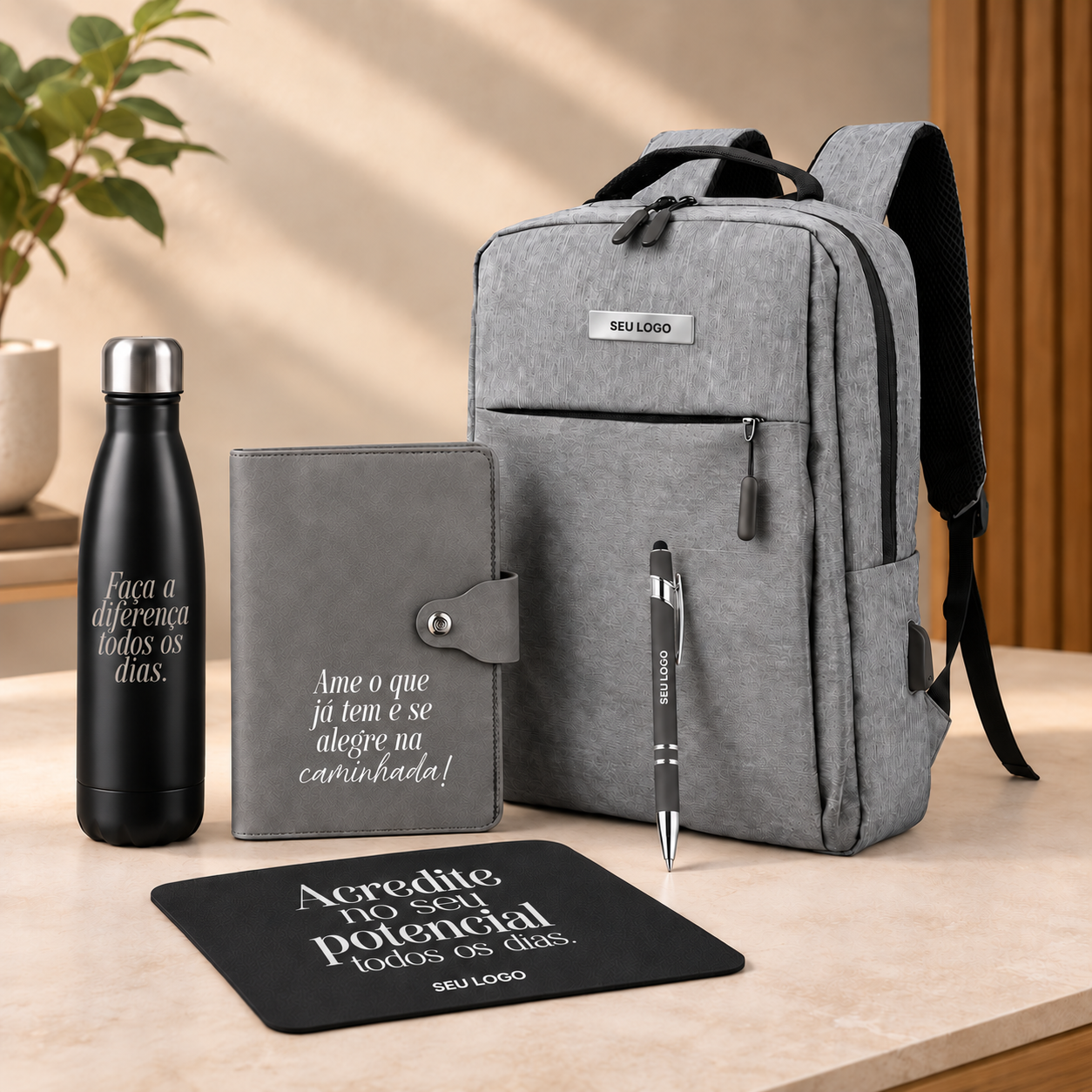 Kit Legado — Mochila, fichário, caneta touch, garrafa e mousepad