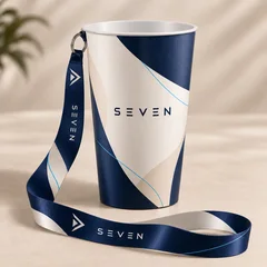 Copo Essência — Copo em fibra de bambu, 350 ml, livre de BPA, parede dupla, tampa e alça removível.