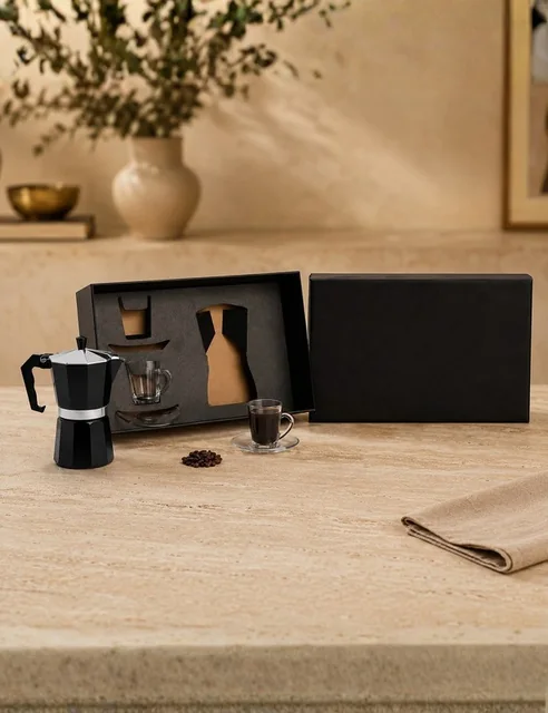 Kit Café Experiência — Caixa personalizada, cafeteira italiana e jogo de xícaras de vidro